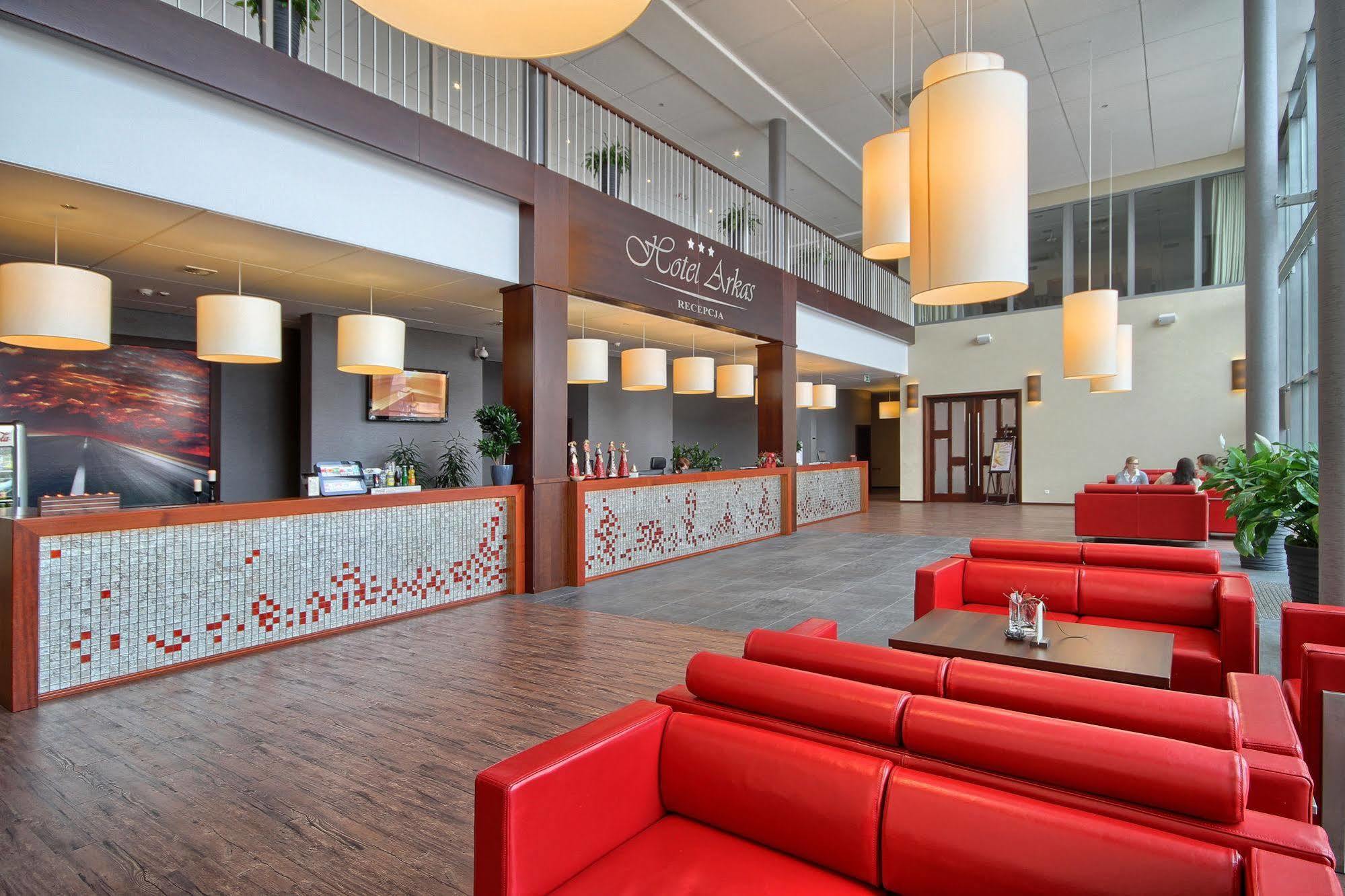 Hotel Arkas โปรชคอฟ ภายนอก รูปภาพ